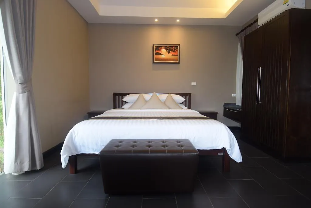 Clean Beach Resort Ko Lanta 3*,  Tailandia