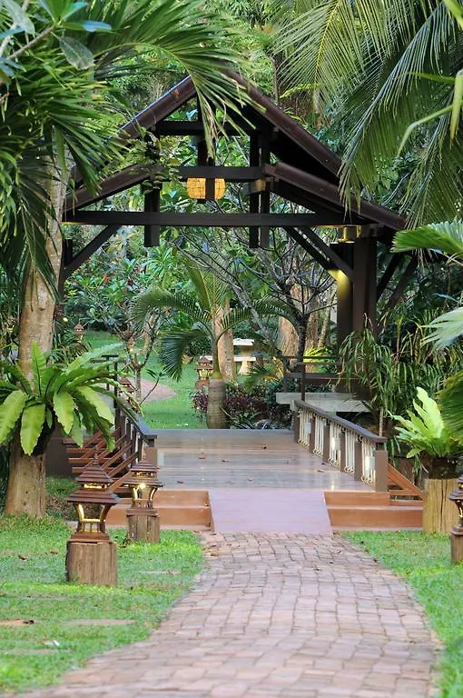 Clean Beach Resort Ko Lanta Tailandia