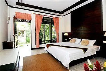Clean Beach Resort Ko Lanta 3*,  Tailandia