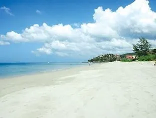 Clean Beach Resort Ko Lanta