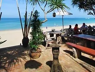 Clean Beach Resort Ko Lanta