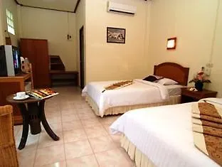 Clean Beach Resort Ko Lanta 3*,