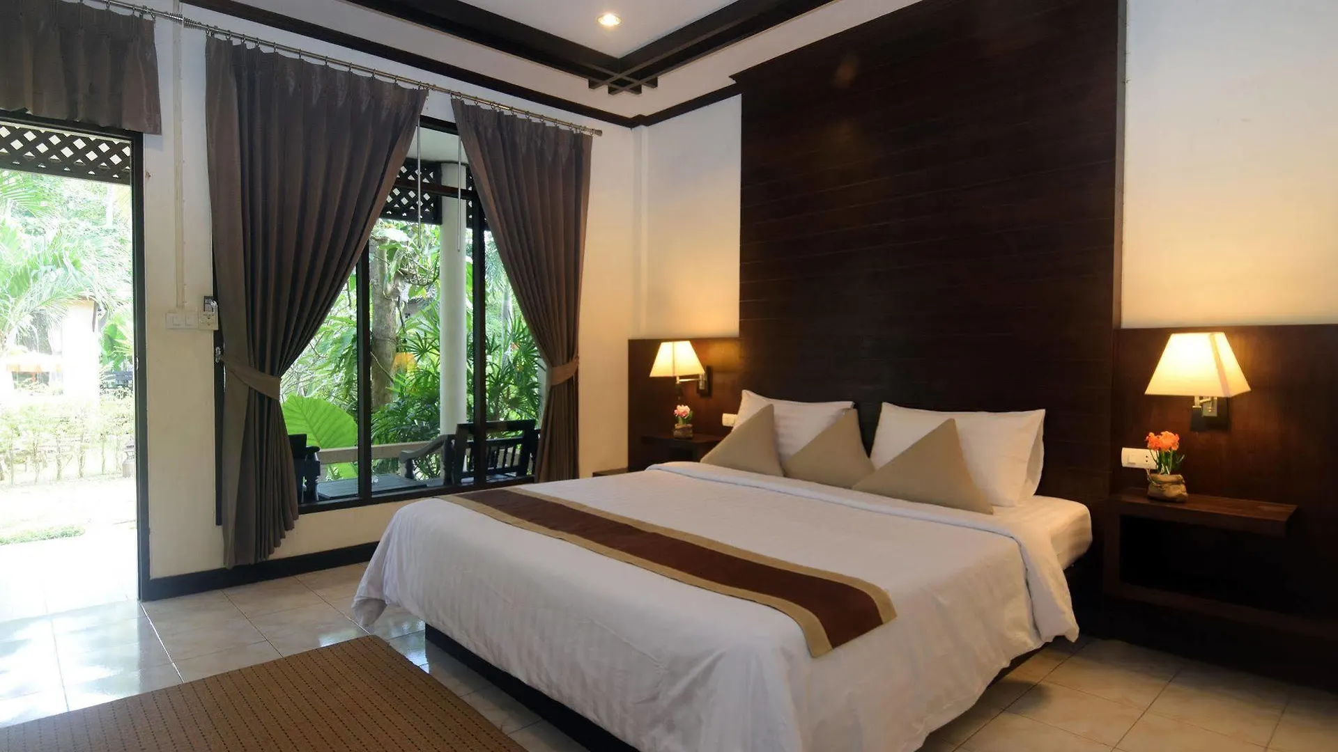 Clean Beach Resort Ko Lanta 3*,