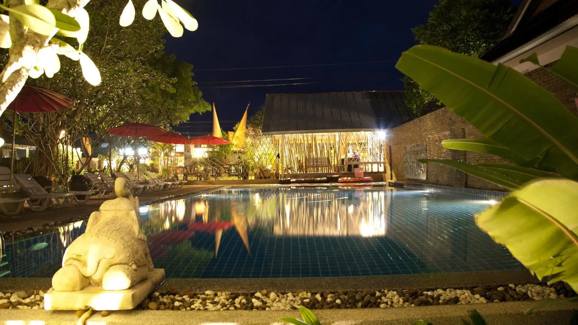 Clean Beach Resort Koh Lanta