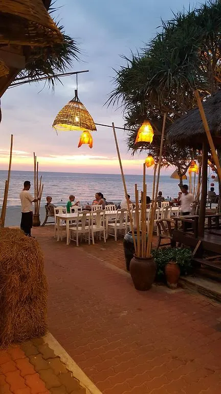 Clean Beach Resort Koh Lanta